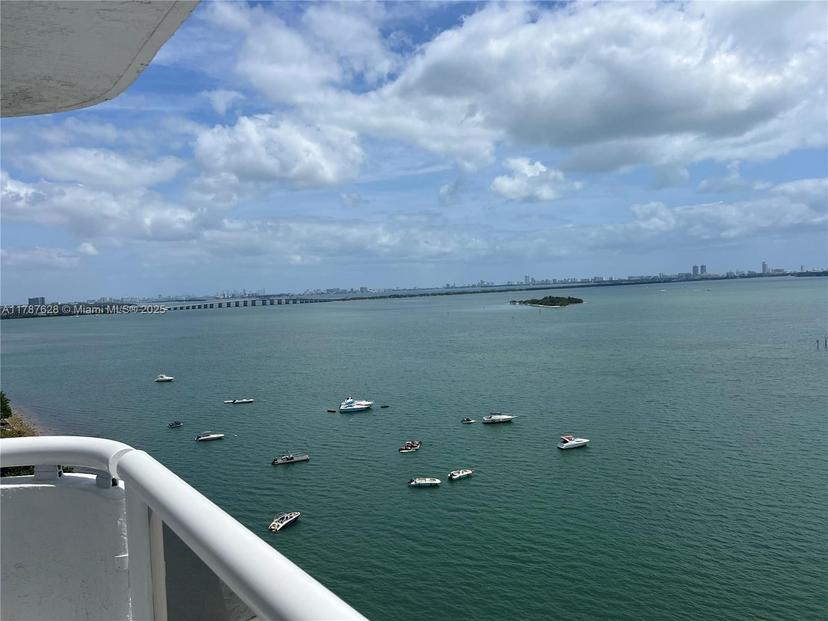 Picture of 1717 N Bayshore Dr # 1734, Miami FL 33132