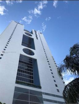 Picture of 1717 N Bayshore Dr # 1734, Miami, FL 33132