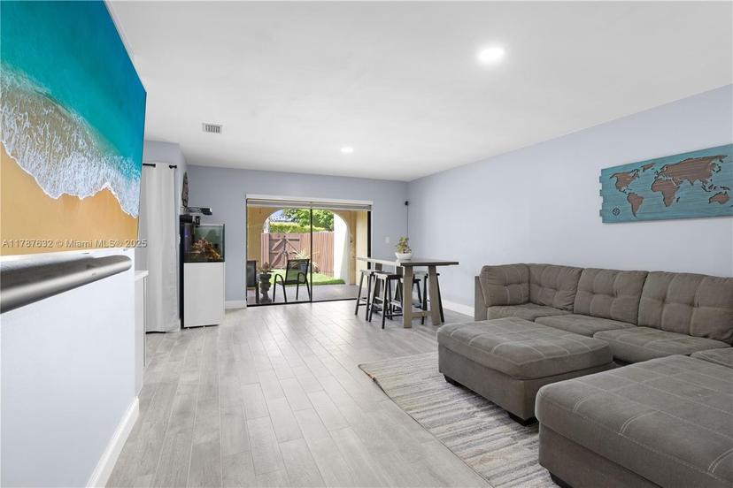 Picture of 11828 SW 103Rd Ln, Miami FL 33186