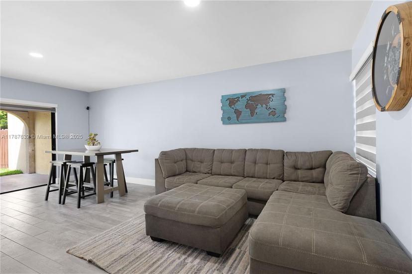 Picture of 11828 SW 103Rd Ln, Miami FL 33186