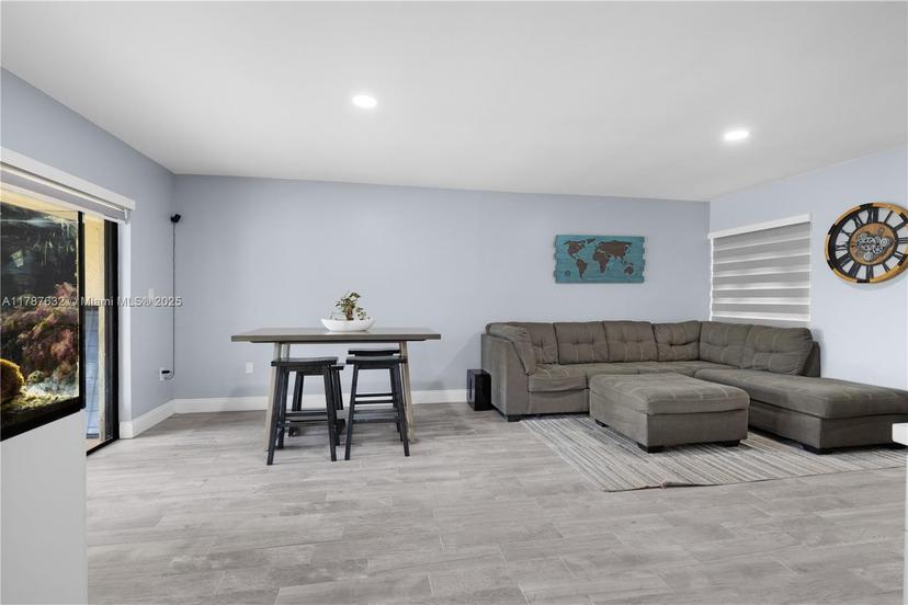 Picture of 11828 SW 103Rd Ln, Miami FL 33186