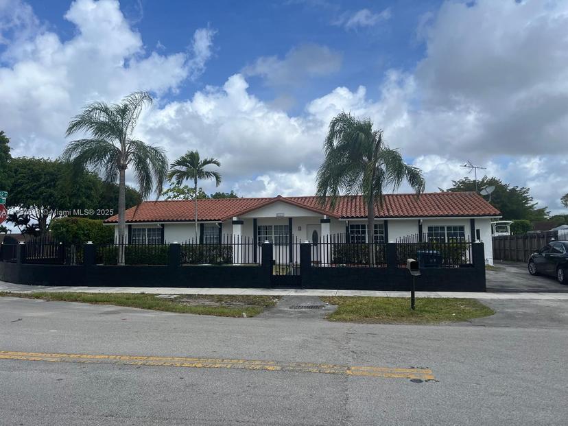 Picture of 15171 SW 70Th St, Miami FL 33193
