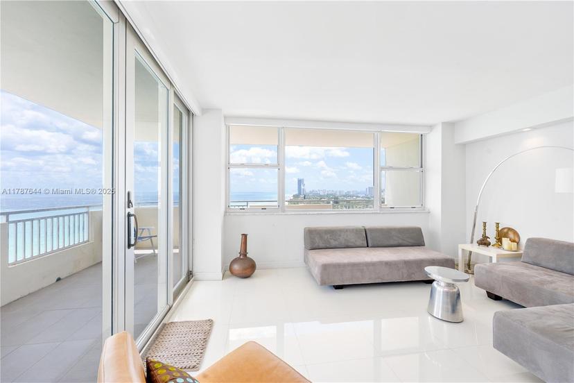 Picture of 3180 S Ocean Dr # 1608, Hallandale Beach FL 33009