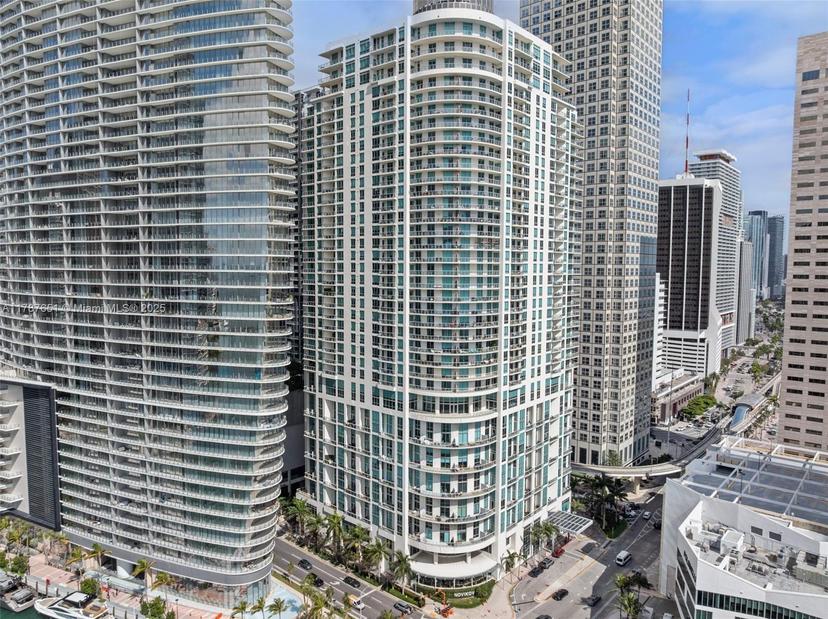 Picture of 300 S Biscayne Blvd # 802, Miami FL 33131