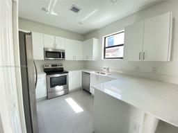 Picture of 253 SW 159Th Way, Pembroke Pines, FL 33027