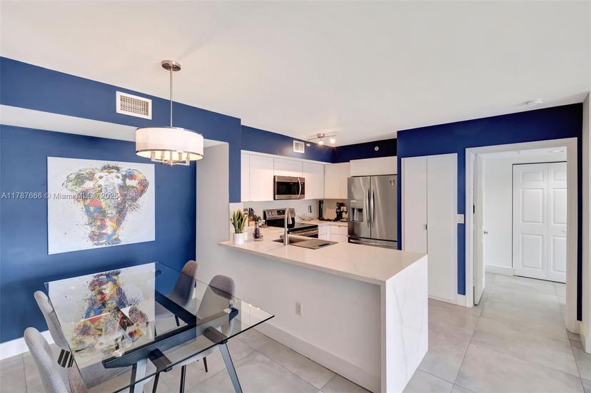 Picture of 1155 Brickell Bay Dr # 403, Miami FL 33131
