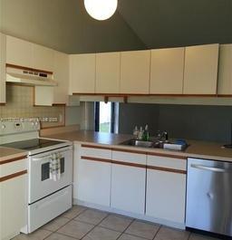 Picture of 6 Verwood Way, Boynton Beach, FL 33426
