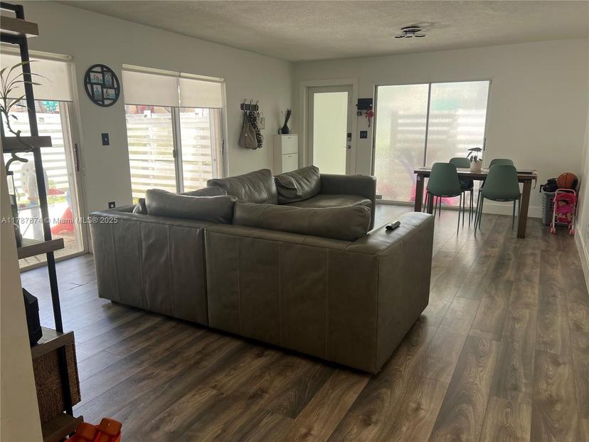 Picture of 14336 SW 97Th Ln, Miami FL 33186