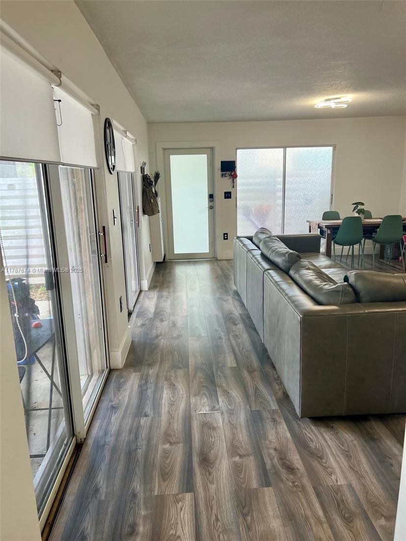 Picture of 14336 SW 97Th Ln, Miami FL 33186