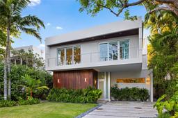 Picture of 4039 Ventura Ave, Miami, FL 33133