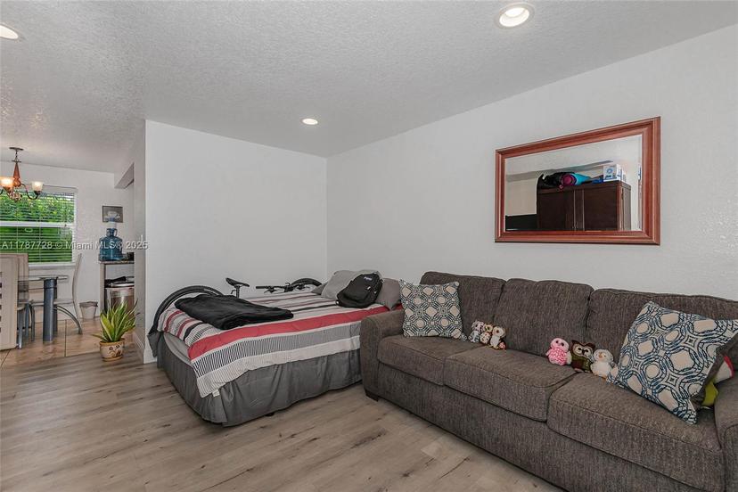 Picture of 2826 Van Buren St # 2, Hollywood FL 33020