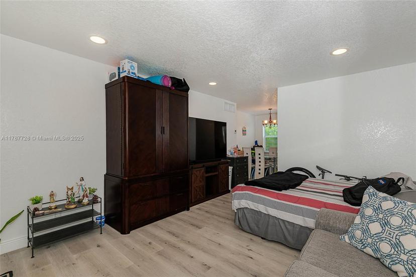 Picture of 2826 Van Buren St # 2, Hollywood FL 33020