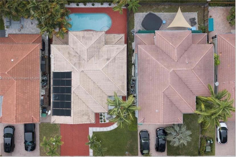 Picture of 4700 NW 111Th Ct, Doral FL 33178