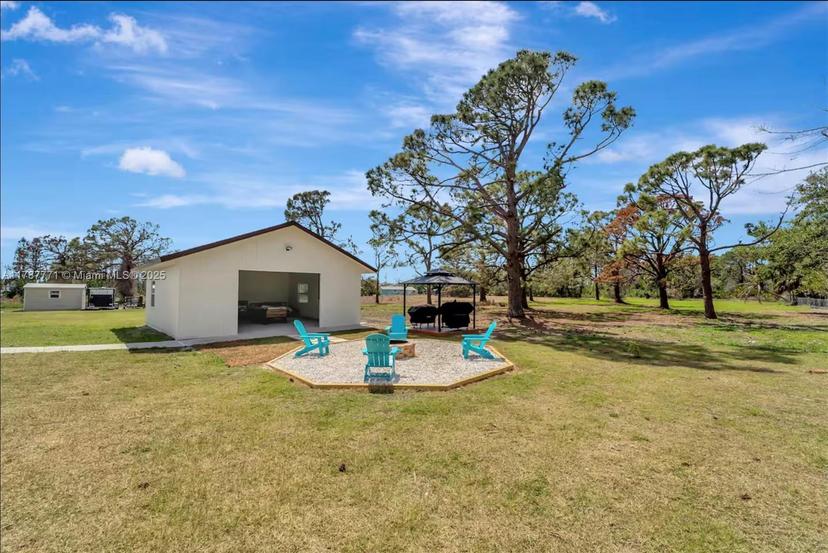 Picture of 1340 Manor, Other City - In The State Of Florida FL 34223