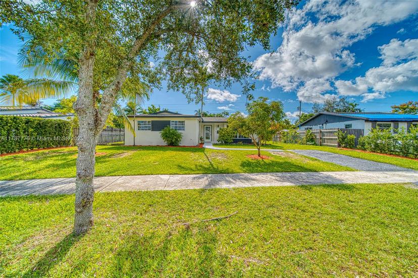 Picture of 19217 SW 92Nd Rd, Cutler Bay FL 33157