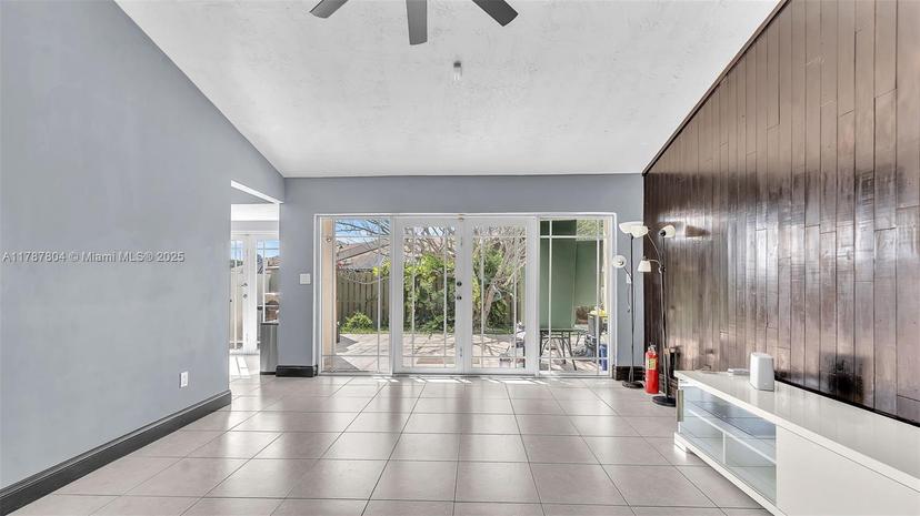 Picture of 12031 SW 110Th St Cir E, Miami FL 33186