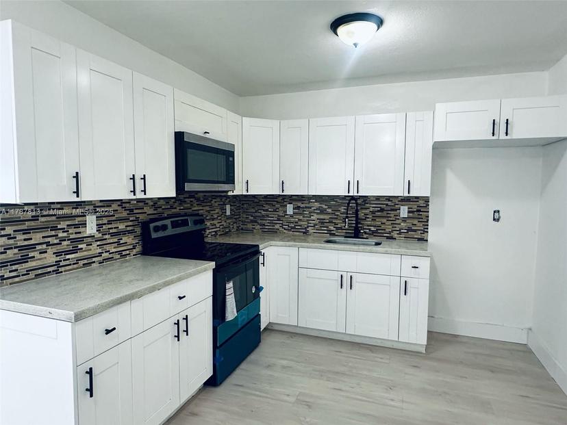 Picture of 1880 NW 152Nd St, Miami Gardens FL 33054