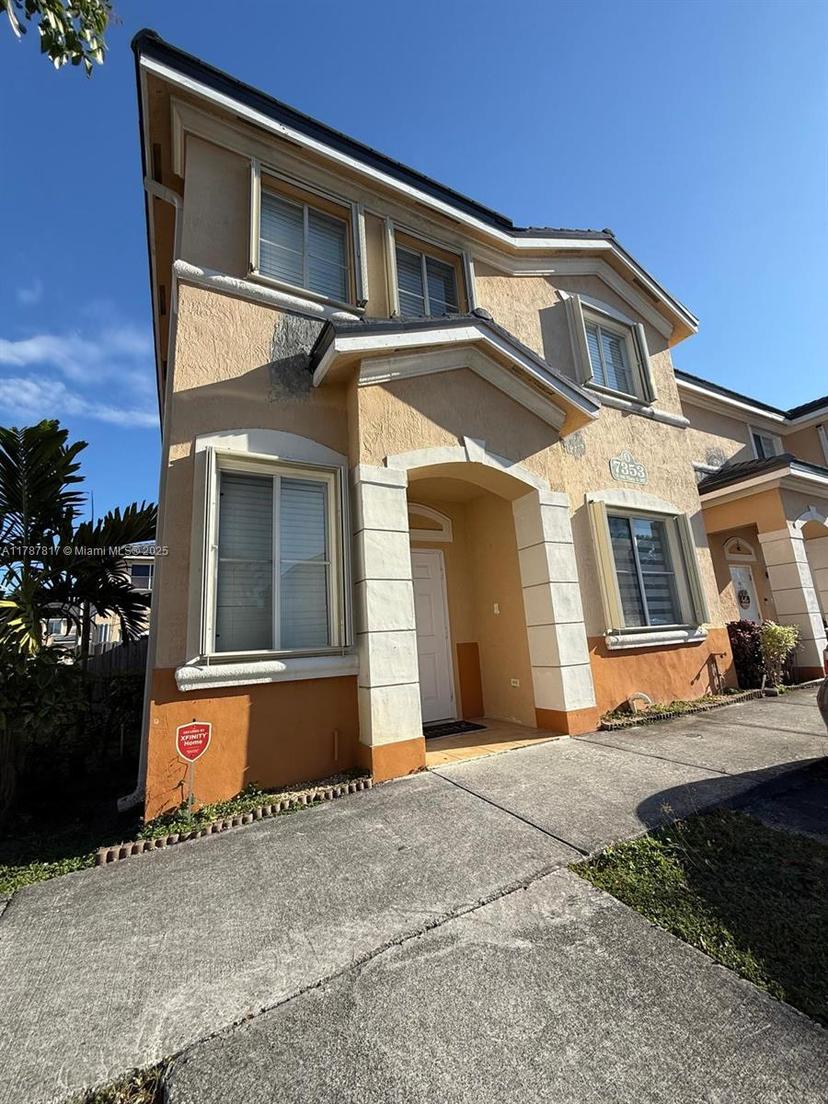 Picture of 7353 NW 174Th Ter # 107, Hialeah FL 33015