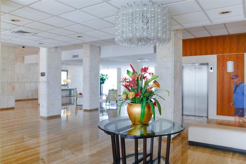 Picture of 1980 S Ocean Dr # 18Q, Hallandale Beach FL 33009