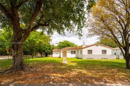 Picture of 747 Palermo Ave, Coral Gables, FL 33134