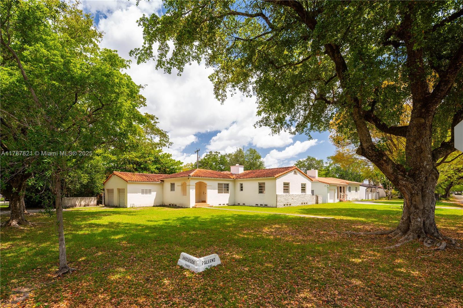 Picture of 747 Palermo Ave, Coral Gables, FL 33134