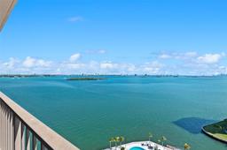 Picture of 1800 NE 114Th St # 1704, Miami, FL 33181