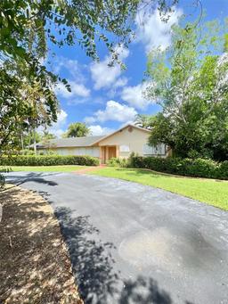 Picture of 18485 SW 267Th St, Homestead, FL 33031