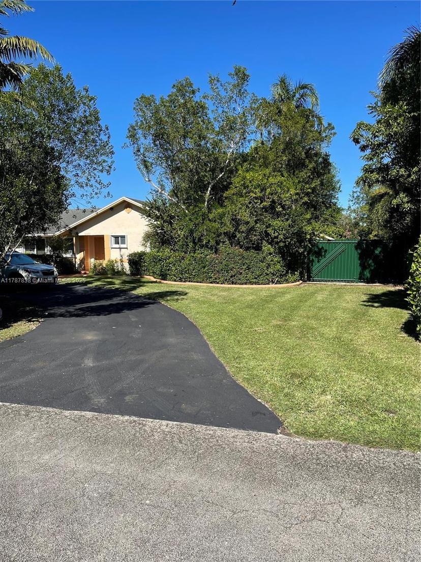 Picture of 18485 SW 267Th St, Homestead FL 33031