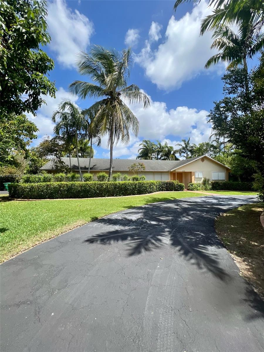 Picture of 18485 SW 267Th St, Homestead, FL 33031