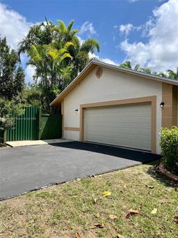 Picture of 18485 SW 267Th St, Homestead, FL 33031