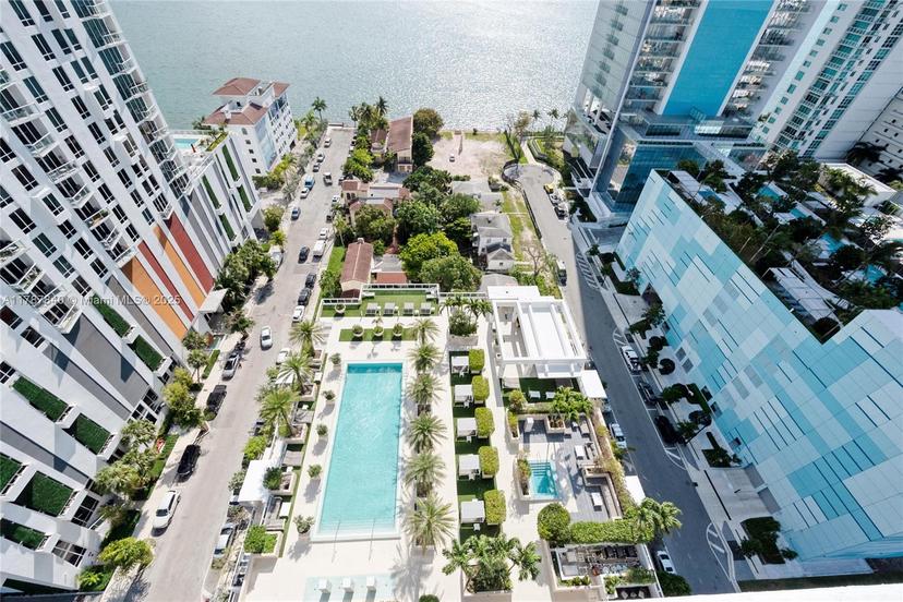 Picture of 600 NE 27Th St # 2103, Miami FL 33137