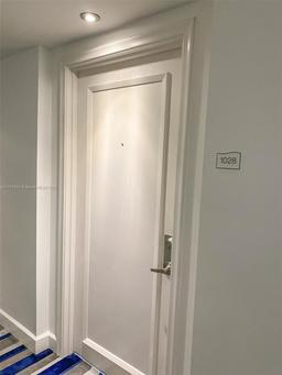 Picture of 18800 NE 29Th Ave # 1028, Aventura, FL 33180