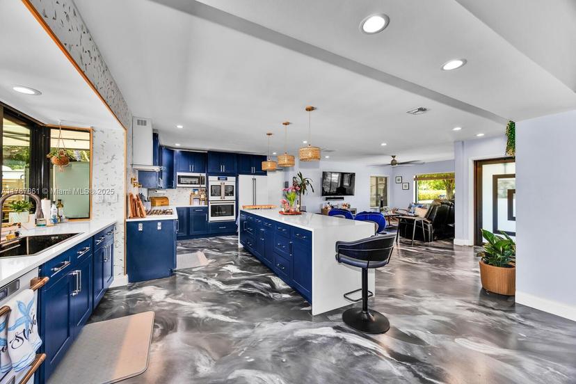 Picture of 7864 SW 179Th Ter, Palmetto Bay FL 33157