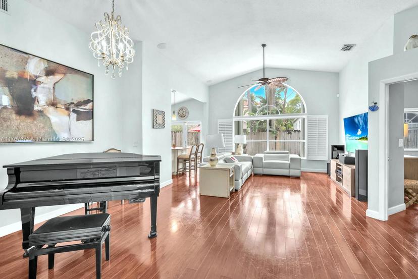 Picture of 2724 Cayenne Ave, Cooper City FL 33026