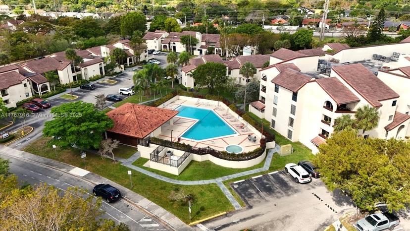 Picture of 9030 SW 125Th Ave # E210, Miami FL 33186