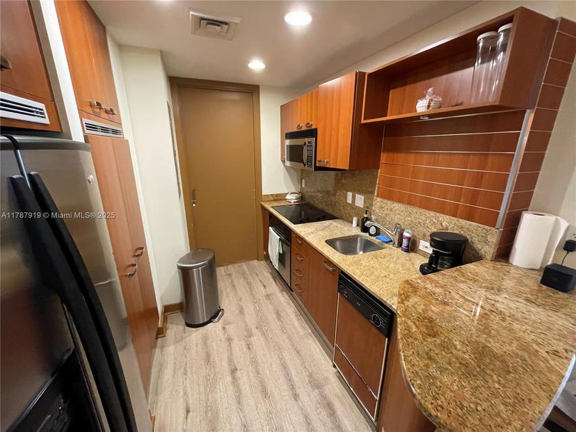 Picture of 1395 Brickell Ave # 3211, Miami FL 33131