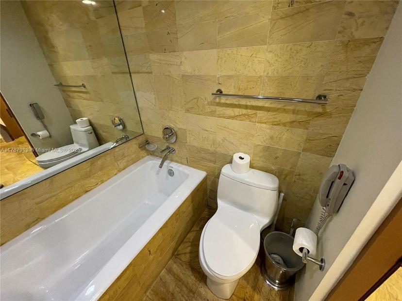 Picture of 1395 Brickell Ave # 3211, Miami FL 33131