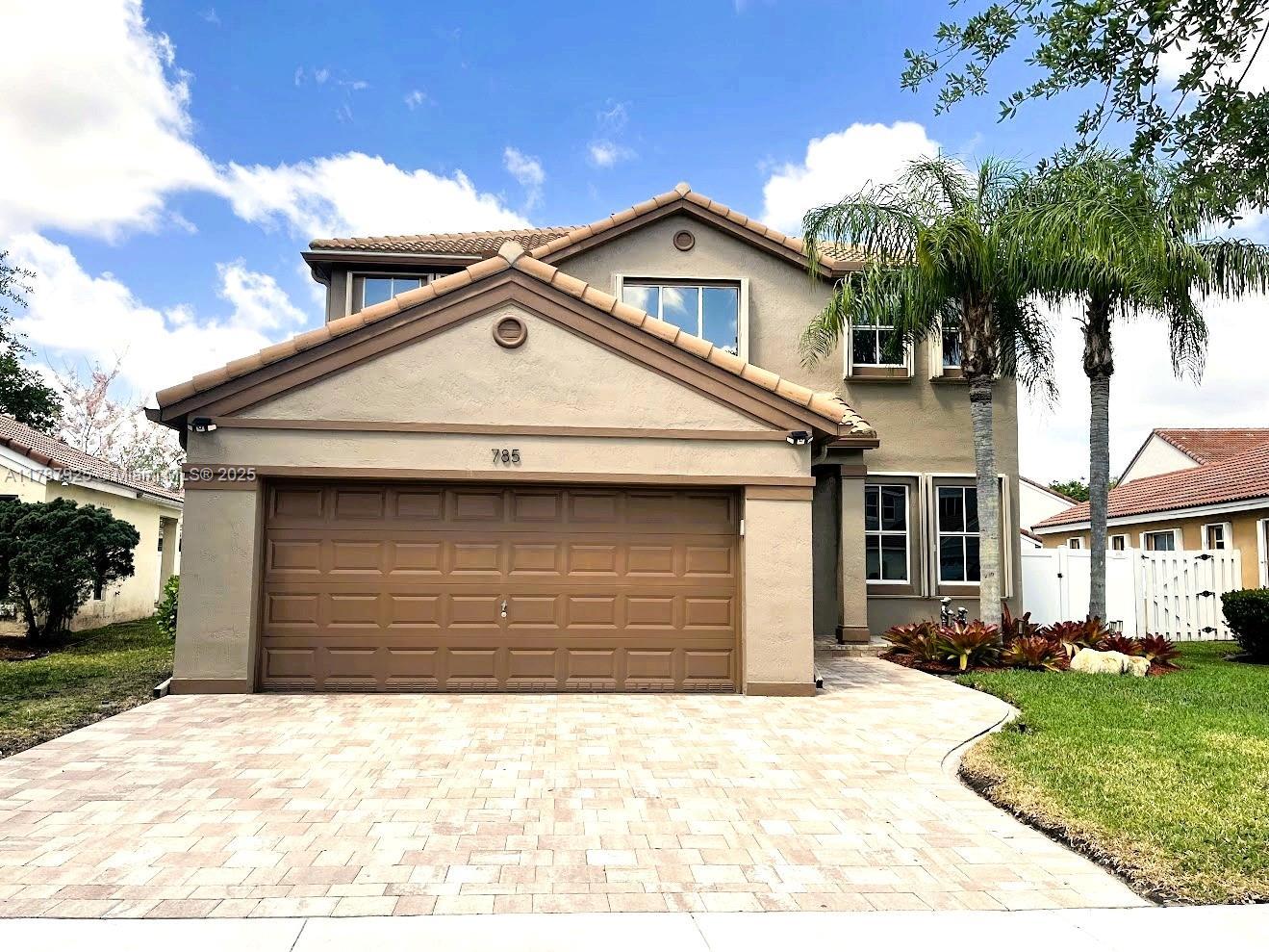 Picture of 785 Falling Water Rd, Weston, FL 33326