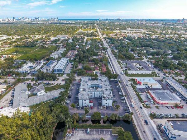 Picture of 13500 NE 3Rd Ct # 116, North Miami FL 33161