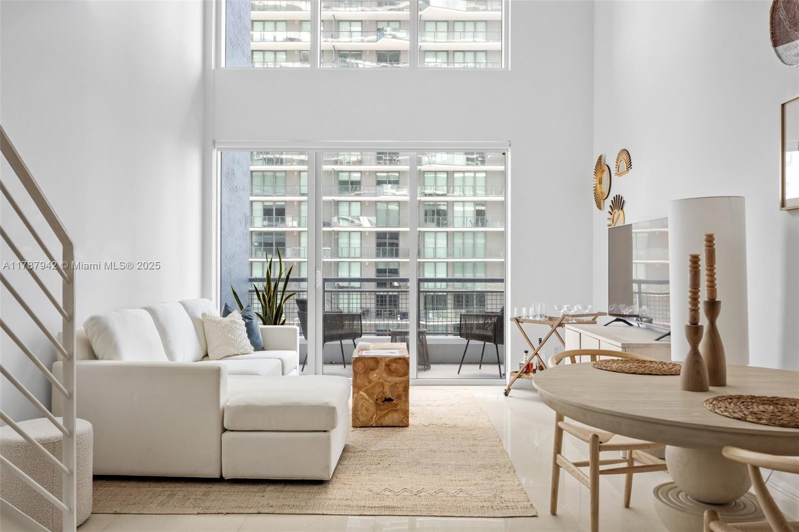 Picture of 60 SW 13Th St # 3414, Miami, FL 33130