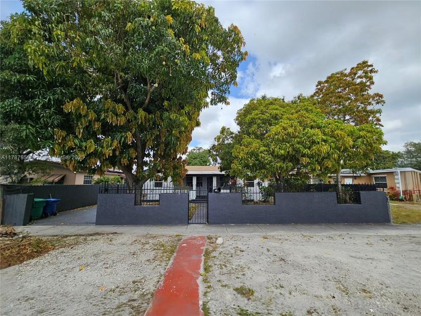 Picture of 11712 NW 3Rd Ave, Miami FL 33168