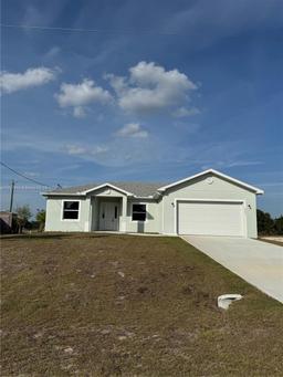 Picture of 1062 Jay Ct, La Belle, FL 33935