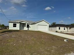 Picture of 1062 Jay Ct, La Belle, FL 33935
