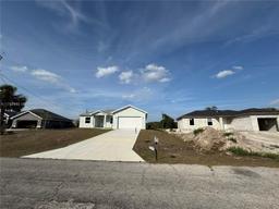 Picture of 1062 Jay Ct, La Belle, FL 33935