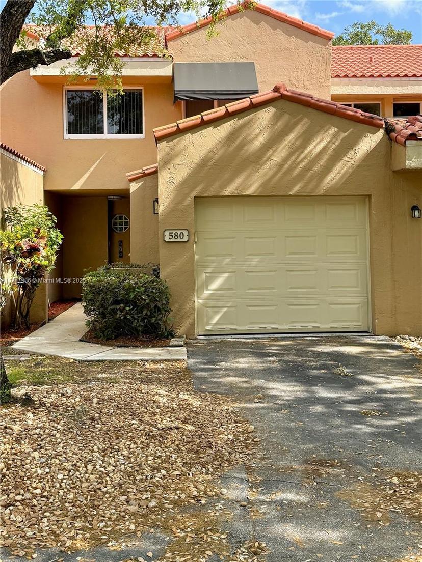 Picture of 580 N University Dr, Plantation FL 33324