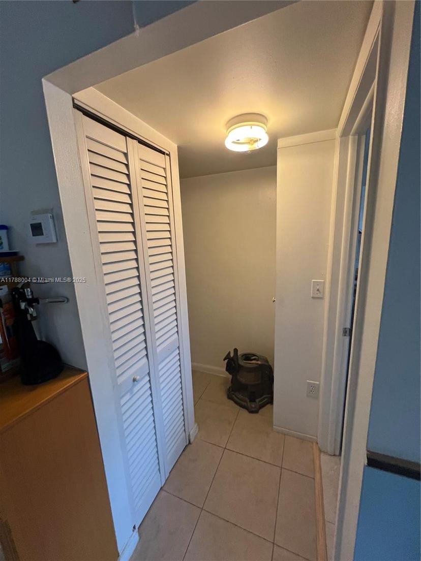 Picture of 5280 NW 7Th St # 306, Miami FL 33126