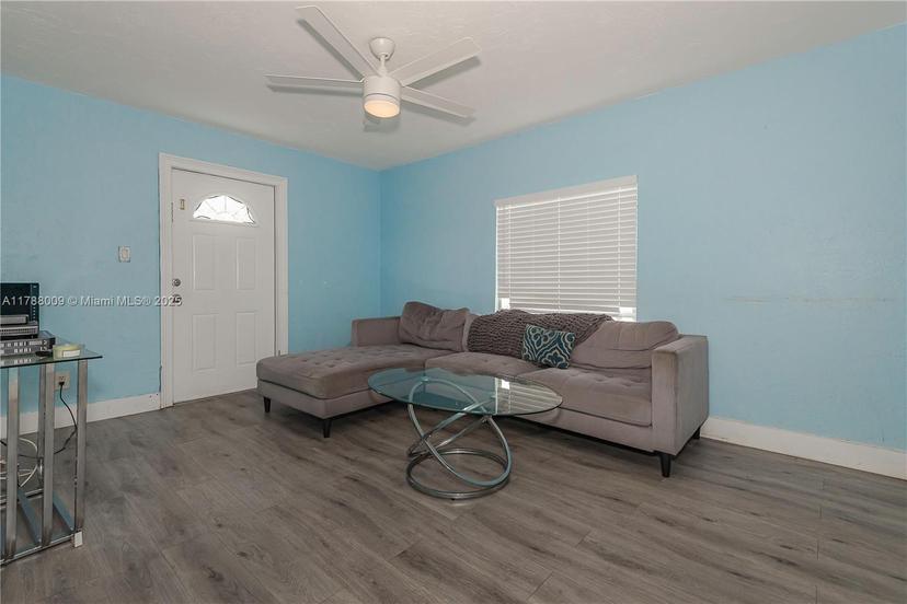 Picture of 1027 NE 33Rd St, Oakland Park FL 33334