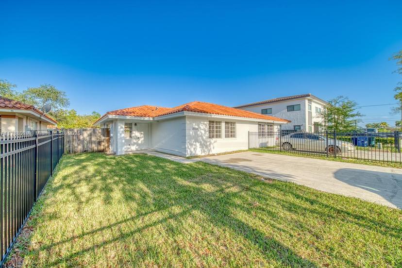 Picture of 20026 SW 122Nd Ave, Miami FL 33177