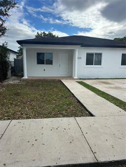Picture of 12320 SW 216Th St, Miami, FL 33170