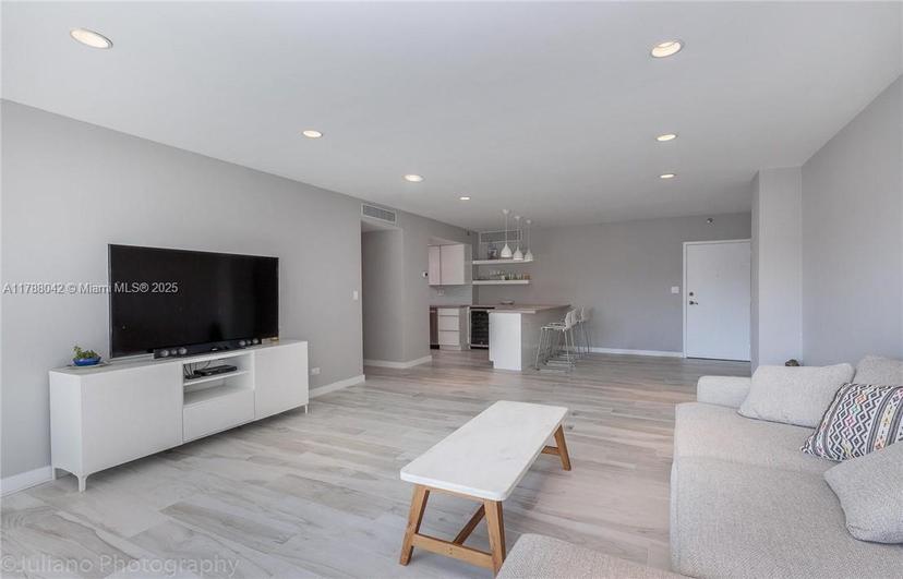 Picture of 2451 Brickell Ave # 3E, Miami FL 33129